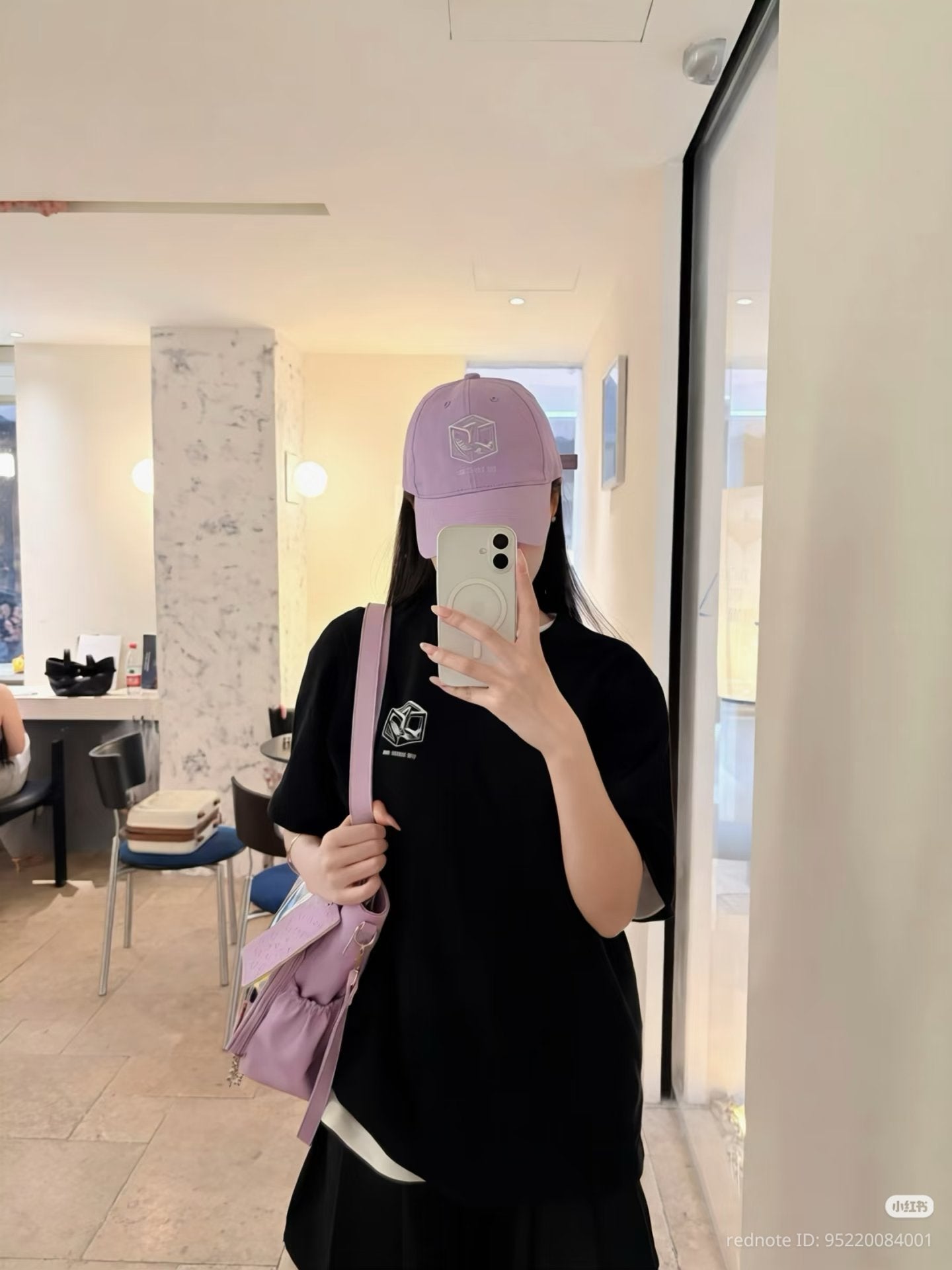 [PRE-ORDER] Luo Yunxi Official Merch Collection – T-Shirt, Hoodie, Lightstick, Shoulder Bag & Acrylic Ticket