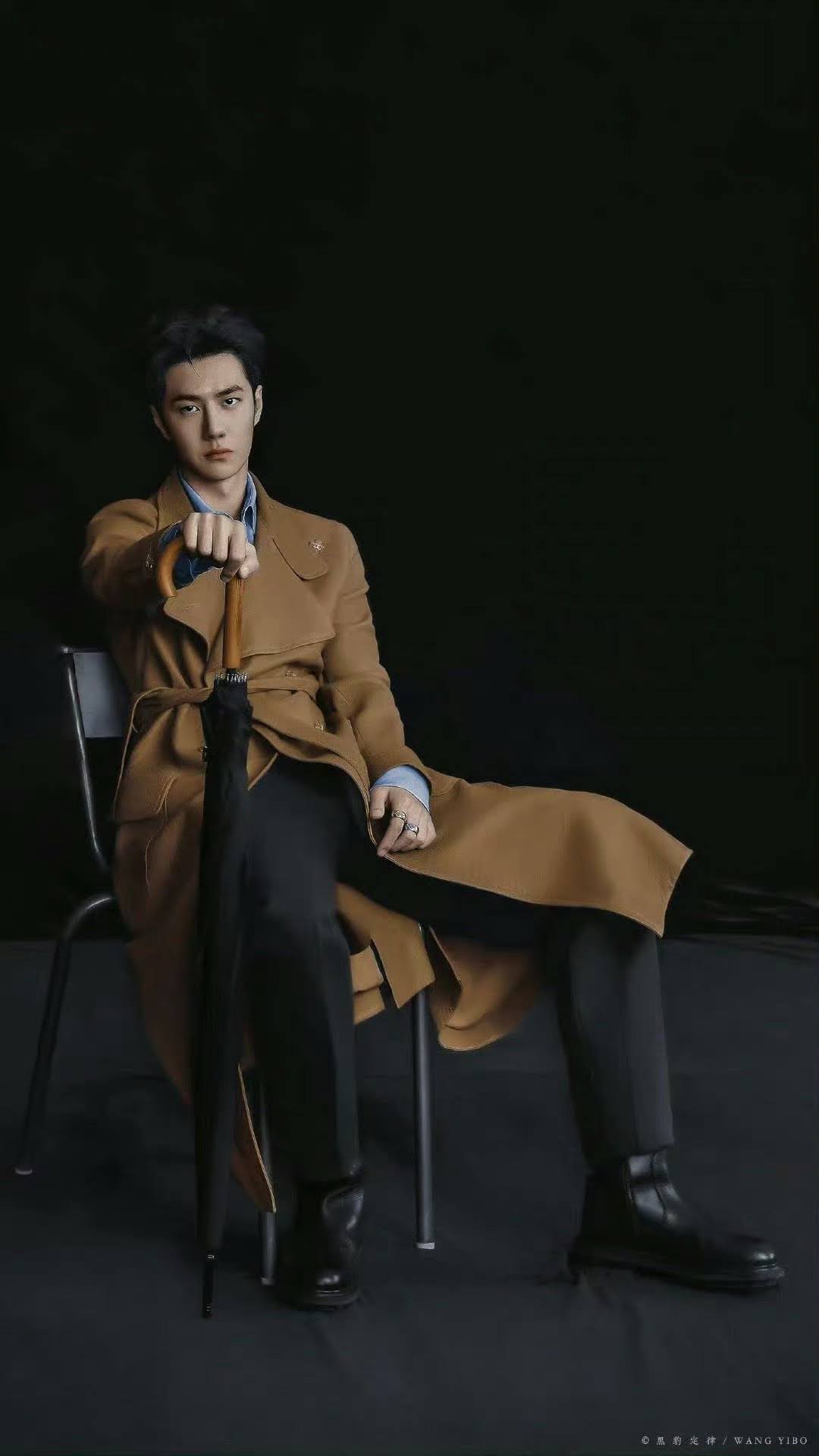 [PRE-ORDER] GQ Magazine April Issue – Wang Yibo Limited Edition Photocard Magazine