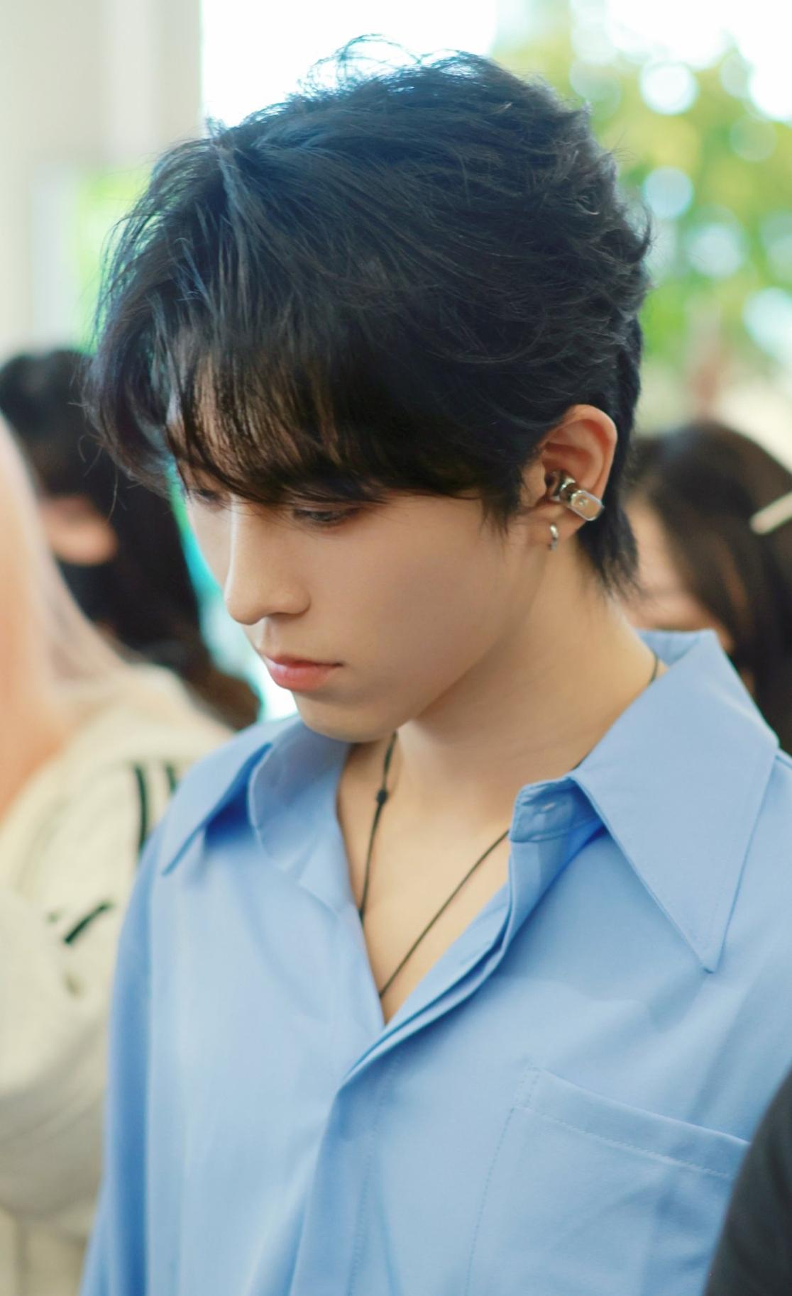 [Pre-Order] ✨ Official XingQiu Accessories – Limited Collector’s Edition