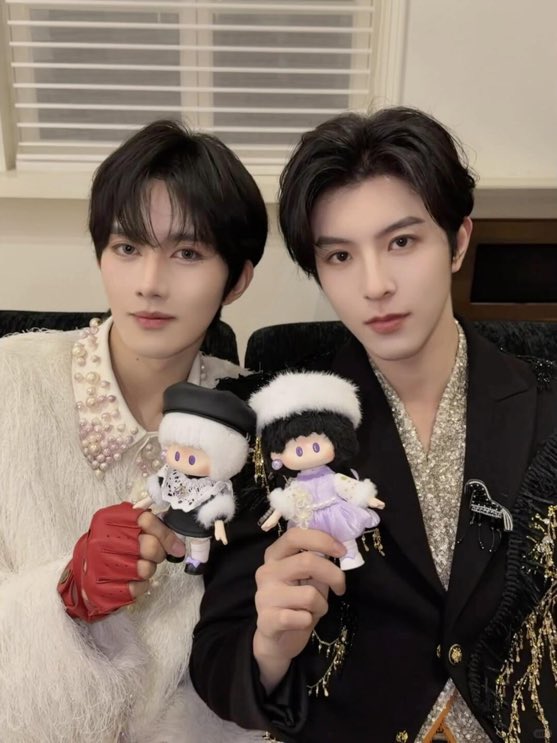 [PRE-ORDER] MINISO YoYo x XingQiu Doll Set – BL Collectible Plush, NFC Card & Exclusive Gifts