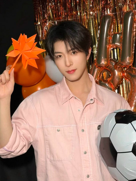 [PRE-ORDER] Pre-Order Qiu Dingjie CM Brand Pink Shirt – Official Celebrity Outfit | Limited Edition