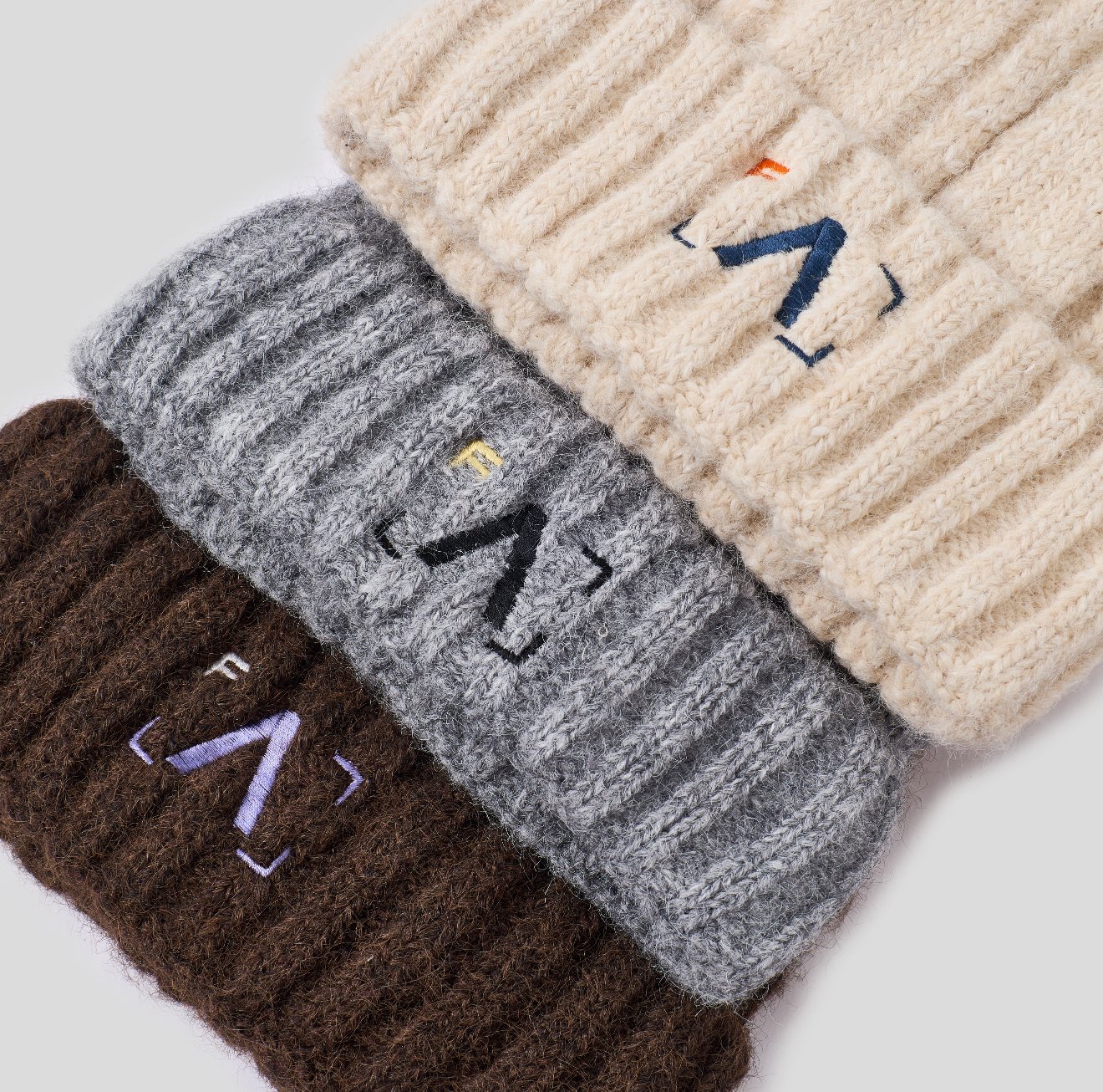 [PRE-ORDER] FAD3AWAY Cat Beanie Hat by Neo (Hou Minghao) – Official
